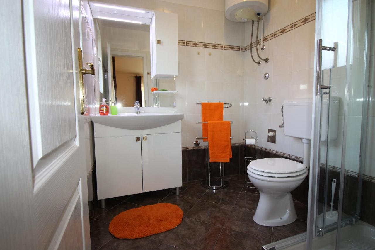 Apartmani Olea Krk Krk Town Exterior photo